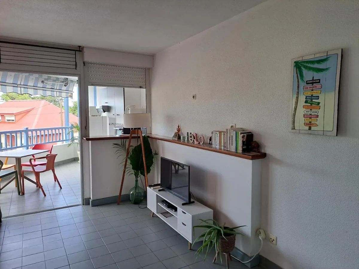 Appartement Cosy En Residence A Deux Pas De La Mer Le Diamant Apartment